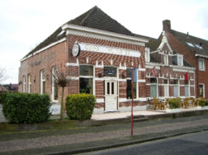 Voorkant Stationsstraat 1