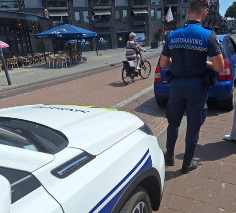 boa bij winkelcentrum